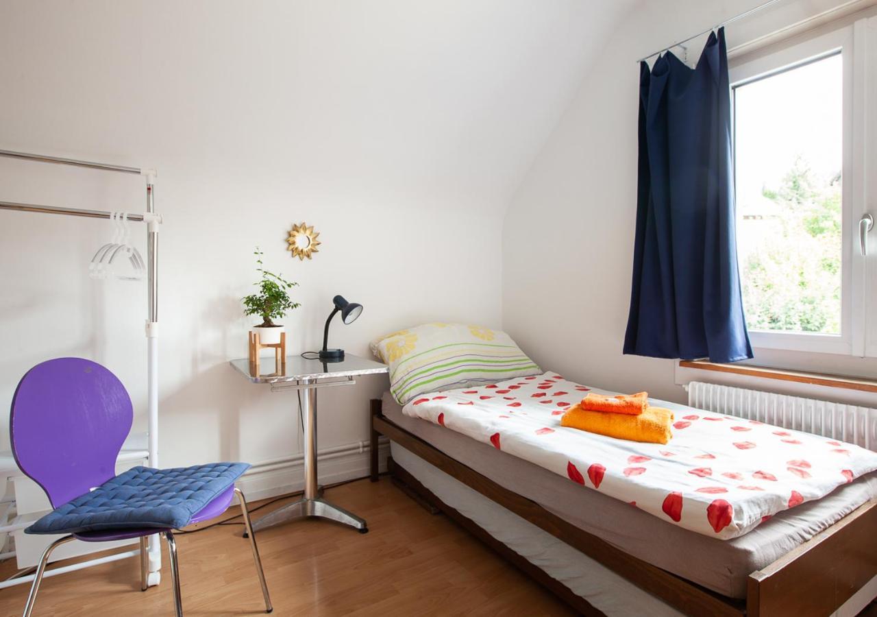 Bed&Breakfast Pinocchio Bed and Breakfast Seuzach Esterno foto